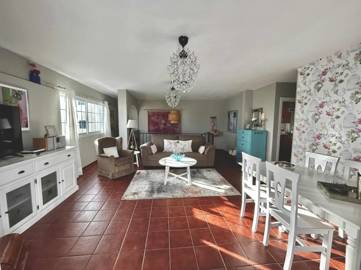 Image 1 of Atico eloy delgado