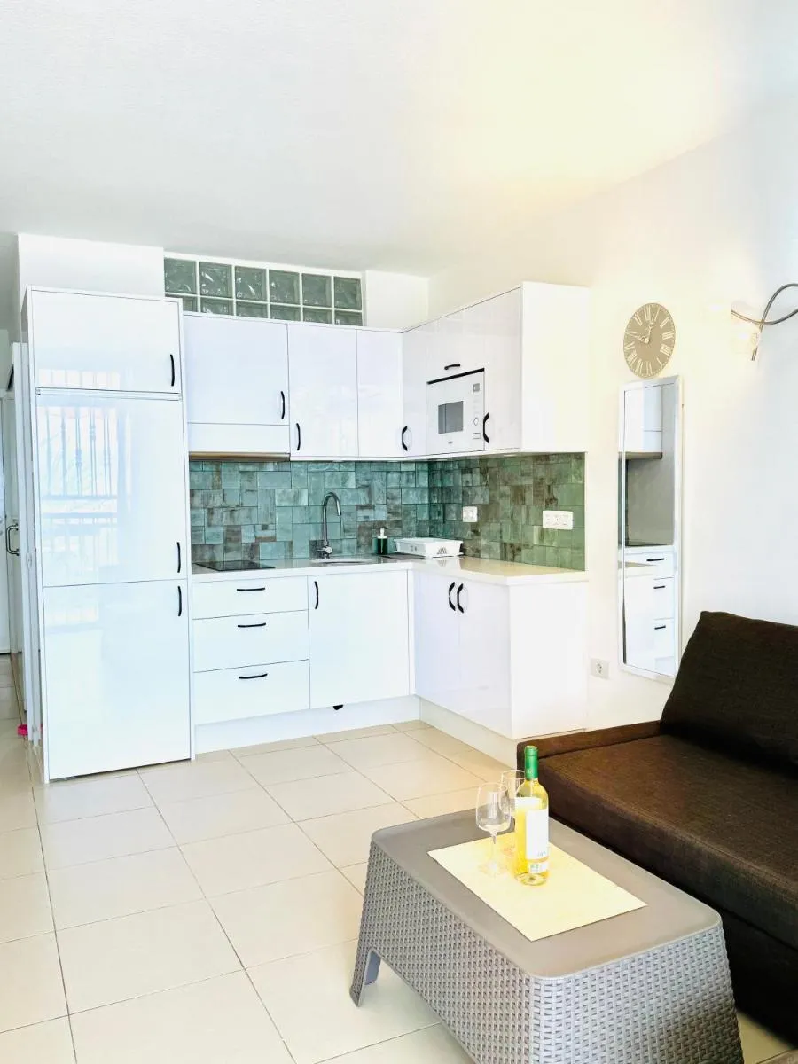 Image 4 of Azahara Playa III