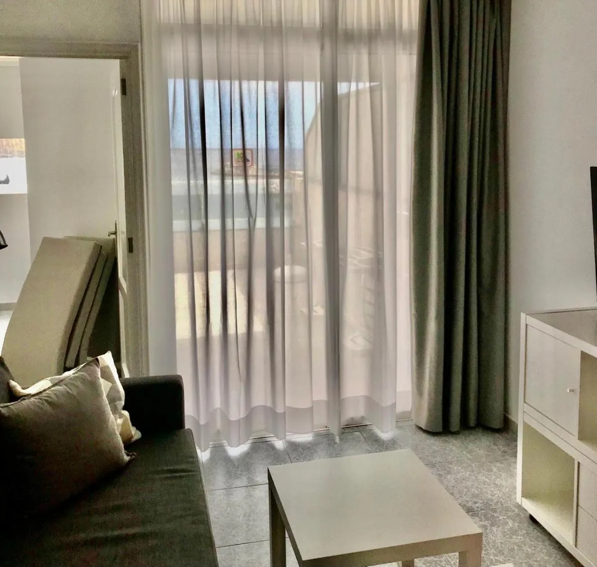 Image 4 of Bahia Colon