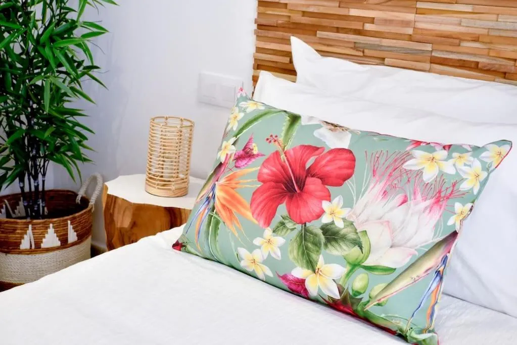 Image 6 of Ballesteros Place Sunset A