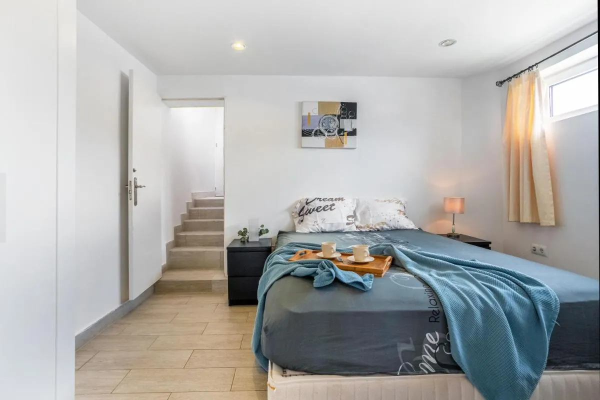 Image 1 of Beach House el Poris 2