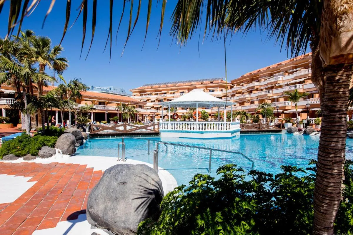 Image 6 of Beachfront Bliss – Tenerife Royal Gardens