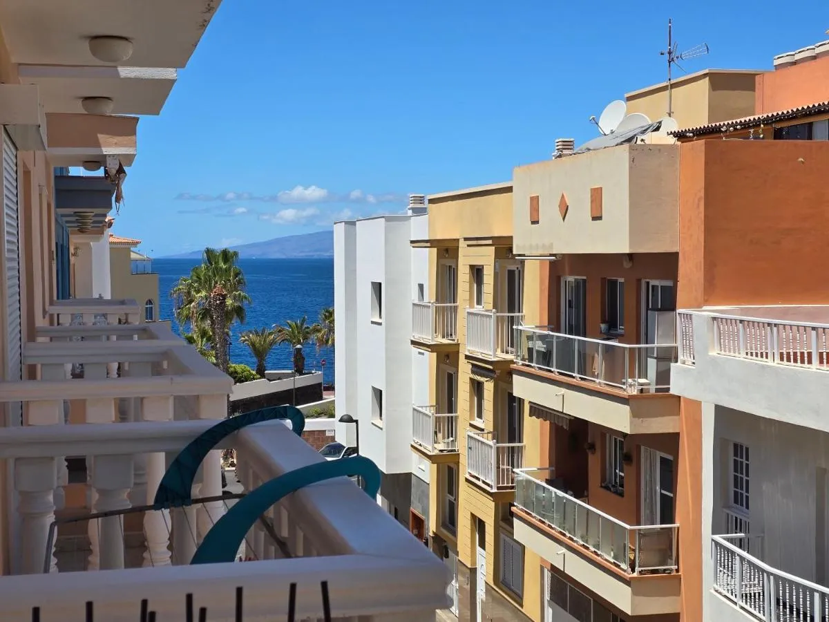 Image 5 of Beautiful Renovated Apartment with Air Conditioning Just Steps from the Sea in Playa San Juan