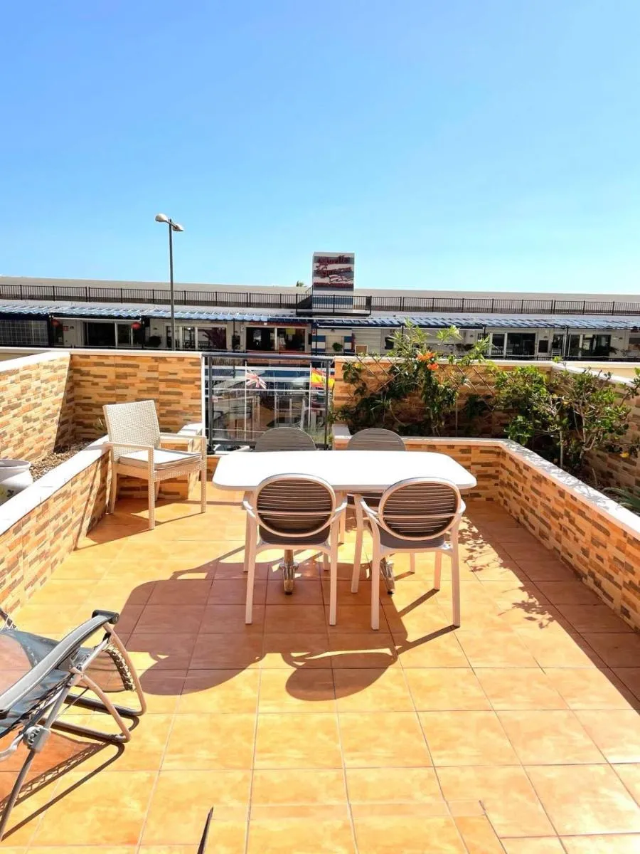 Image 3 of Bel appartement 2 chambres & Grande terrasse