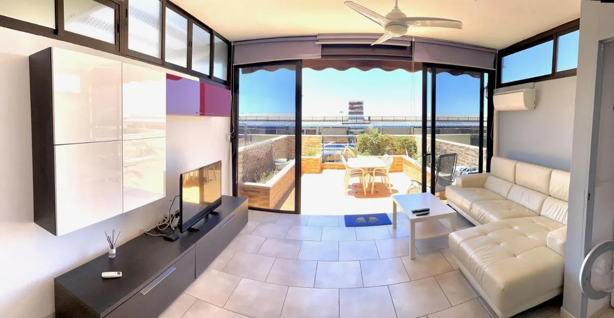 Image 2 of Bel appartement 2 chambres & Grande terrasse