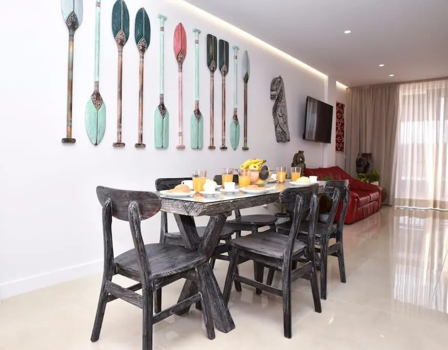 Image 3 of Bencomo Subset