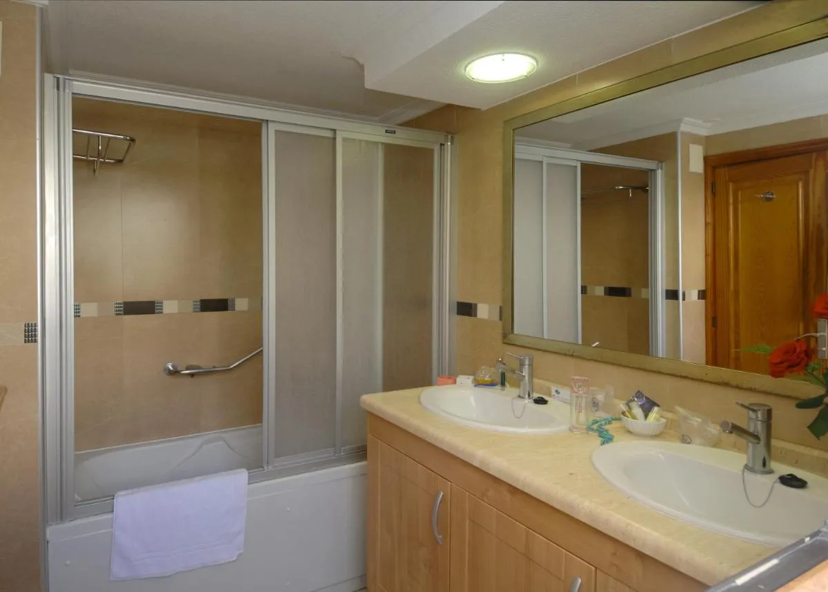 Image 2 of Beverly Hills Suites – Excel Hotels & Resorts