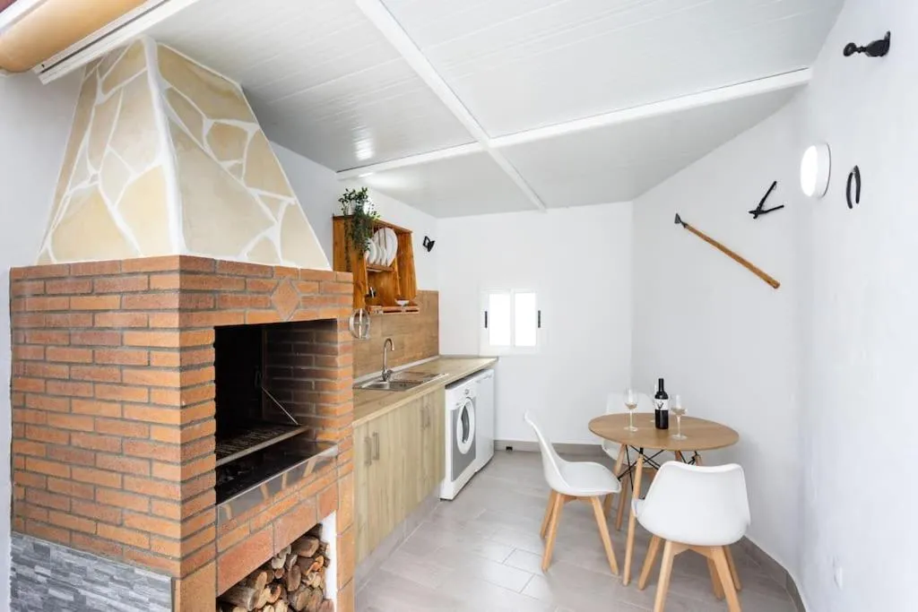 Image 4 of Bryson Home