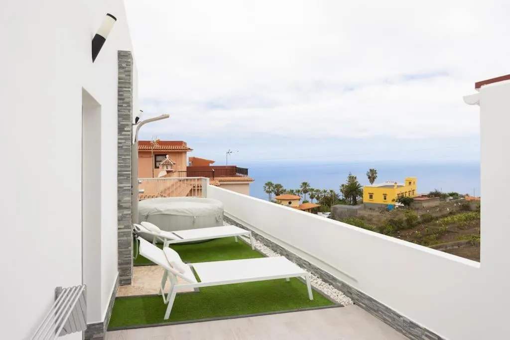 Image 6 of Bryson Home