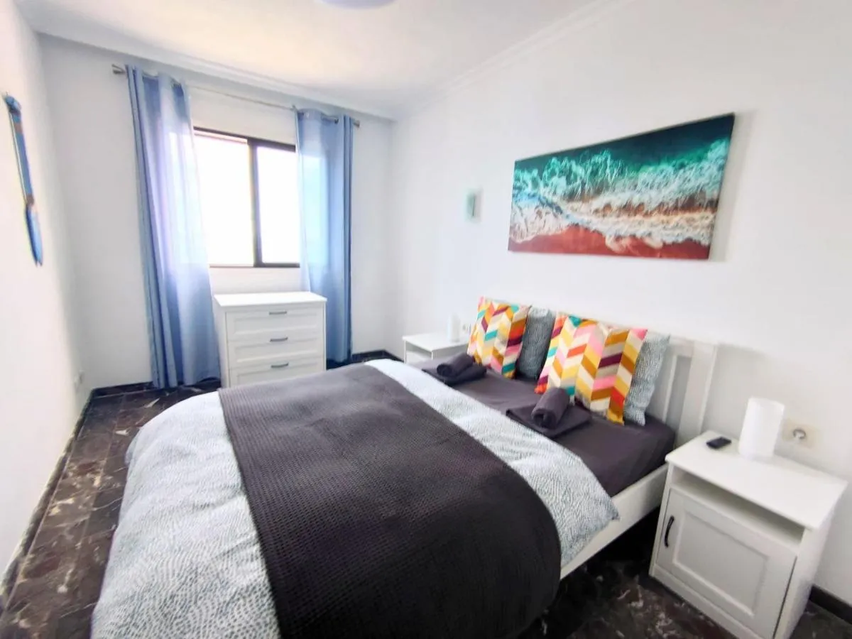 Image 1 of Buenavista The Blue Oyster