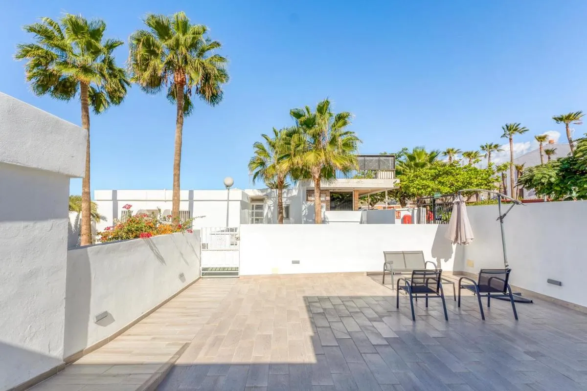 Image 6 of Bungalow with private pool