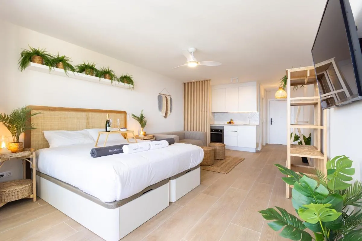 Image 1 of Butan Suite