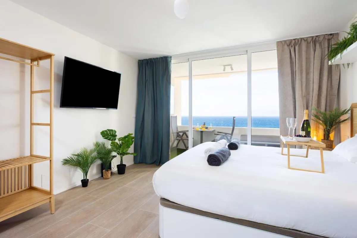 Image 5 of Butan Suite