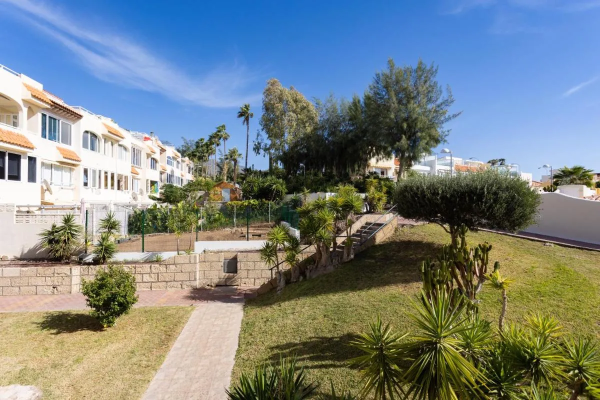 Image 6 of Butan Suite