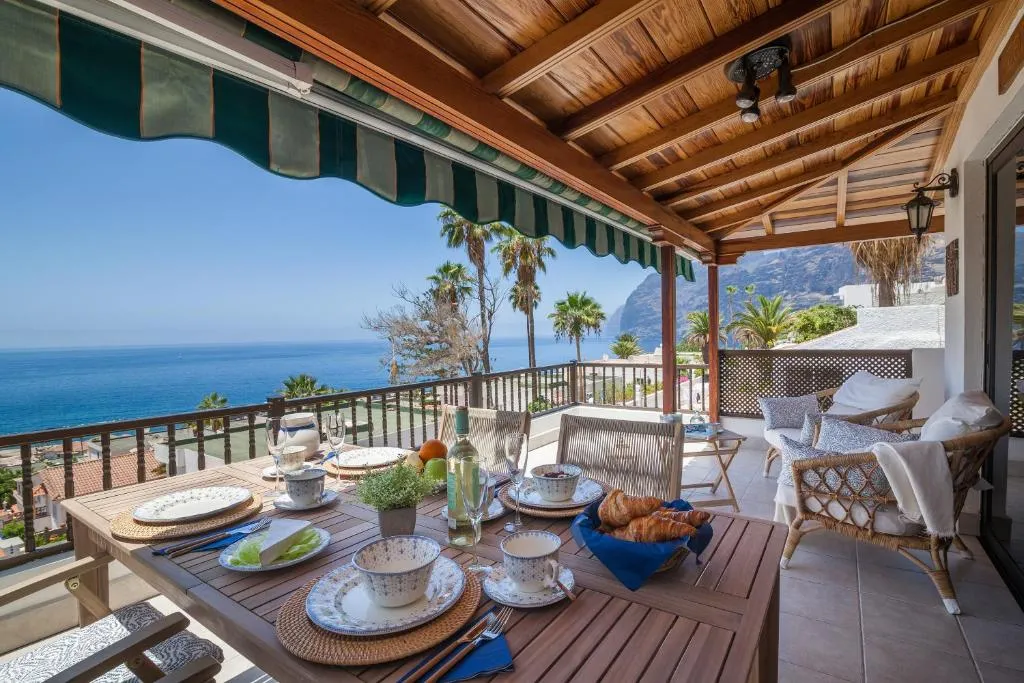 Image of CARAMELLO – AC, cliffs & ocean view, fibre net, garage, tv channels