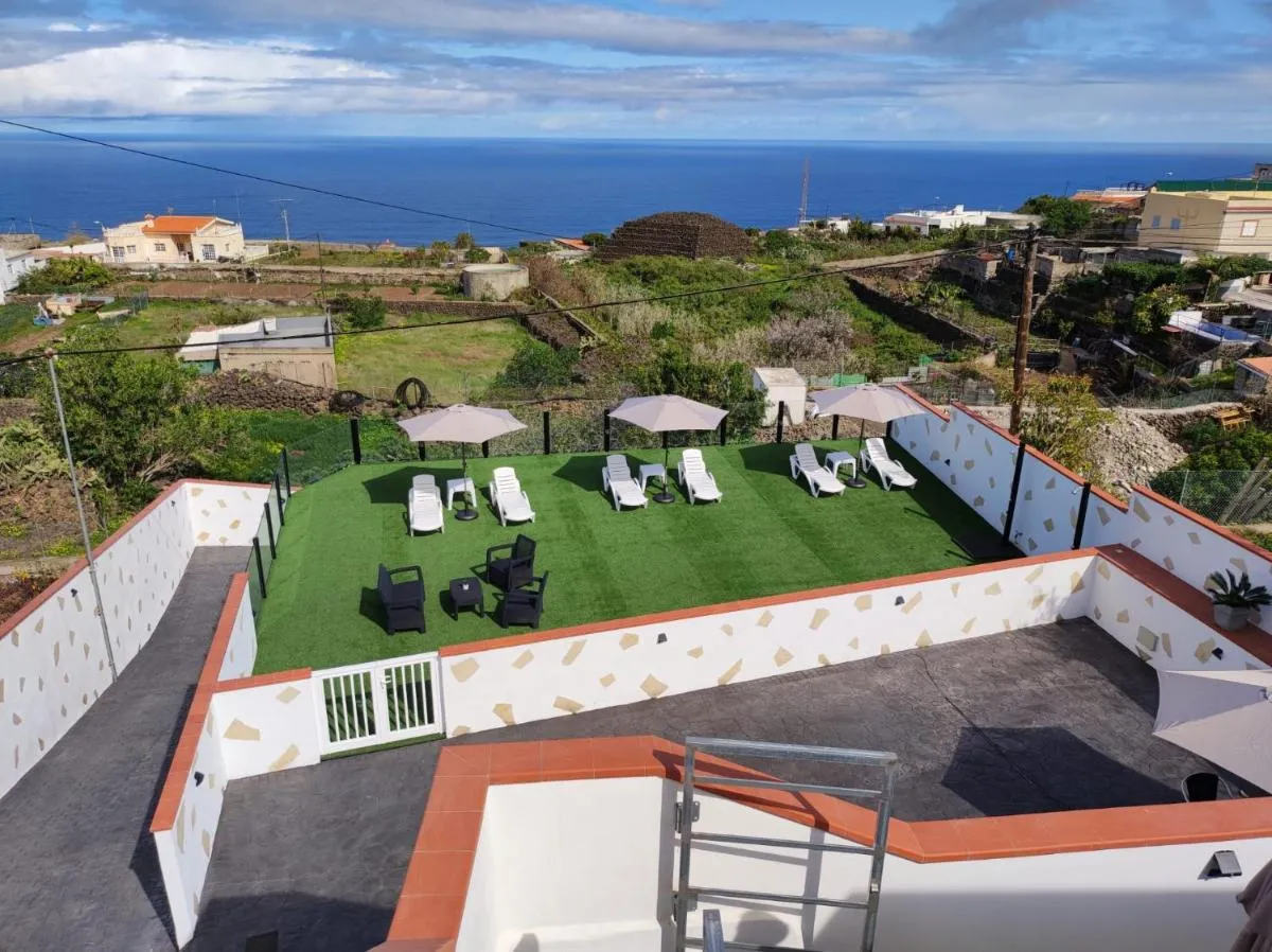 Image 5 of CASA PIRÁMIDE 4 WIFI – Parking y Terraza Privada