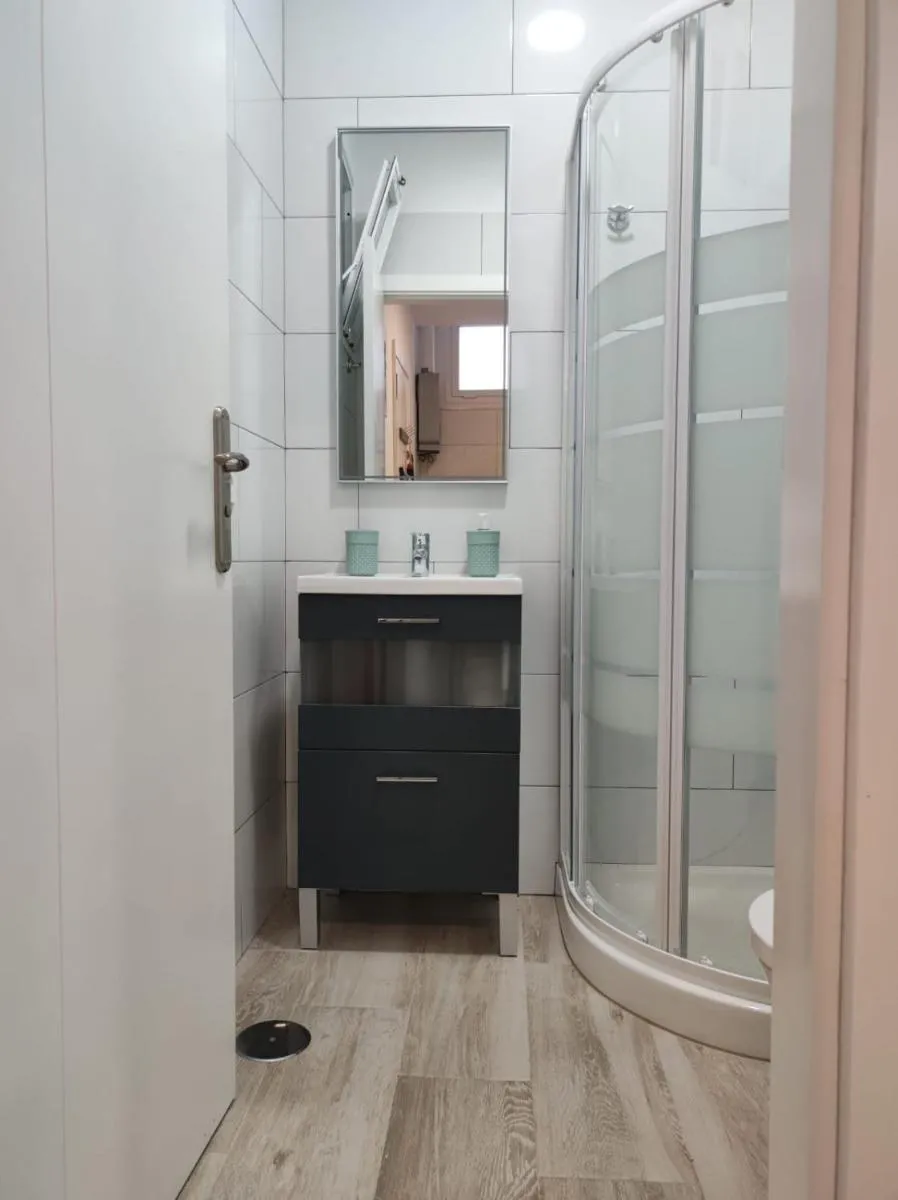 Image 4 of CASA PIRÁMIDE 4 WIFI – Parking y Terraza Privada