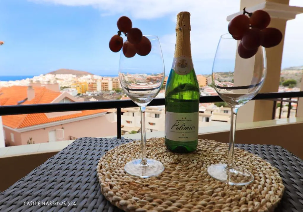 Image of CH 524 Sea View