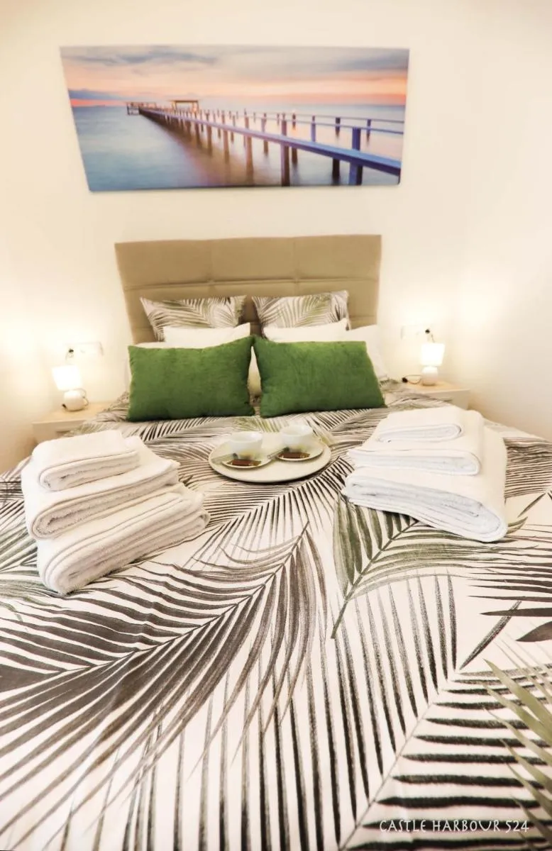 Image 6 of CH 524 Sea View