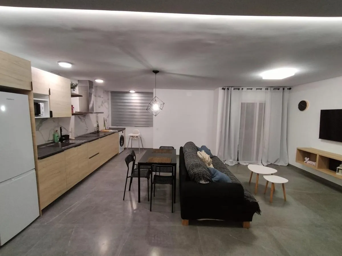 Image 5 of Caletillas Black sand 1º linea playa & piscina & wifi