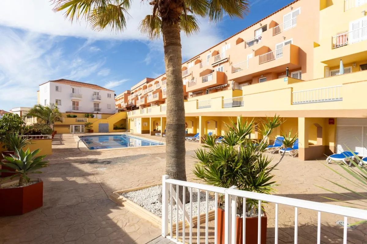 Image 6 of Caletillas Waves & Pool