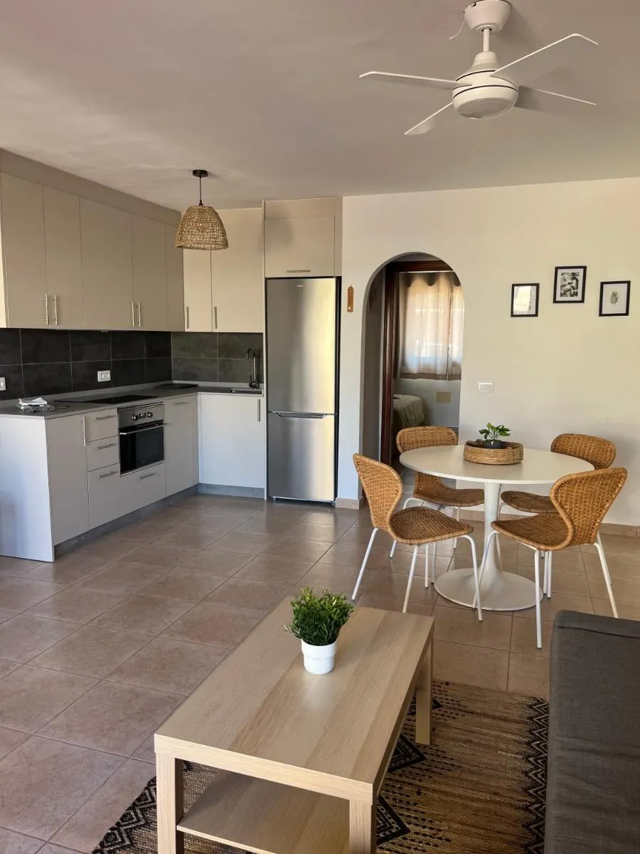 Image 2 of Casa Geranios 1