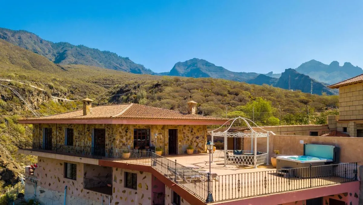 Image 5 of Casa Magma