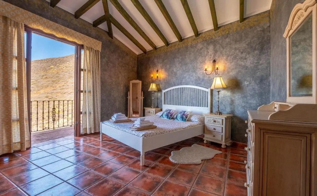 Image 6 of Casa Magma