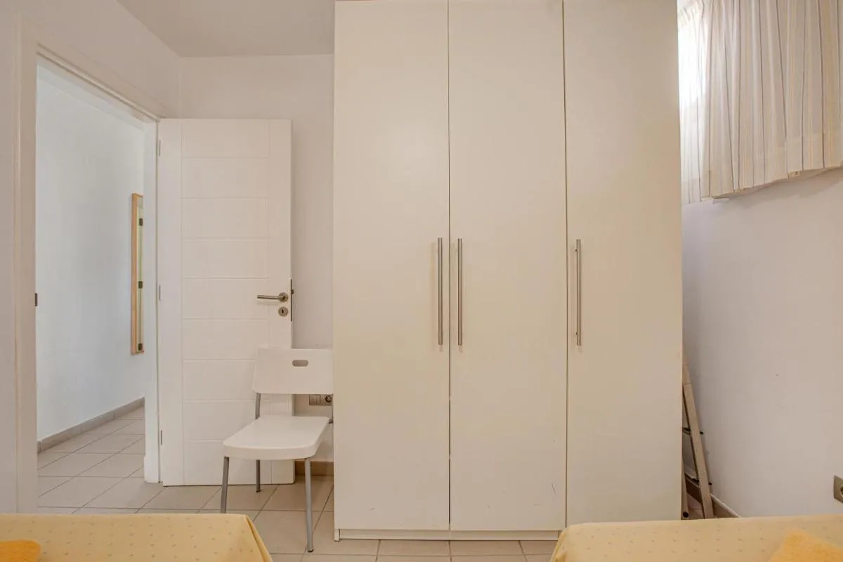 Image 2 of Casa Médano 18