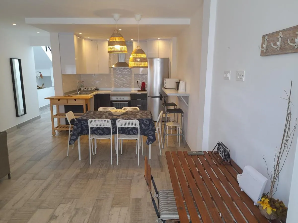 Image 5 of Casa Perla