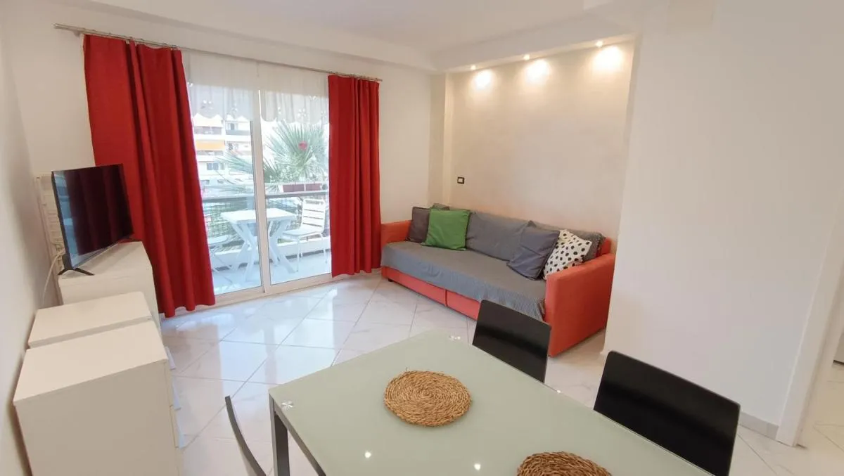 Image 5 of Casa Valentino