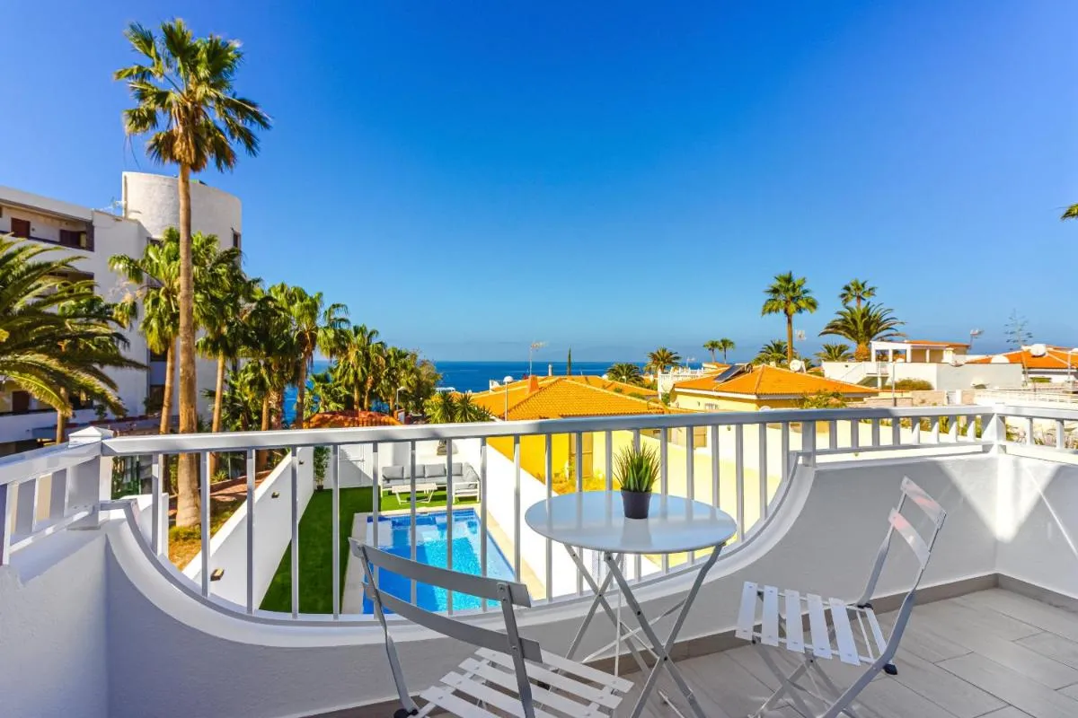 Image 6 of Chill Out House