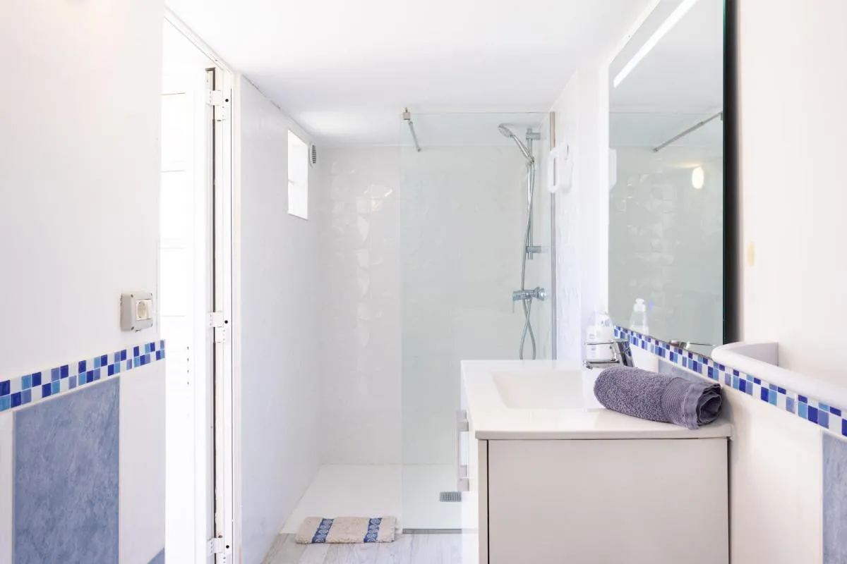 Image 2 of Coastal Dream with heated pool