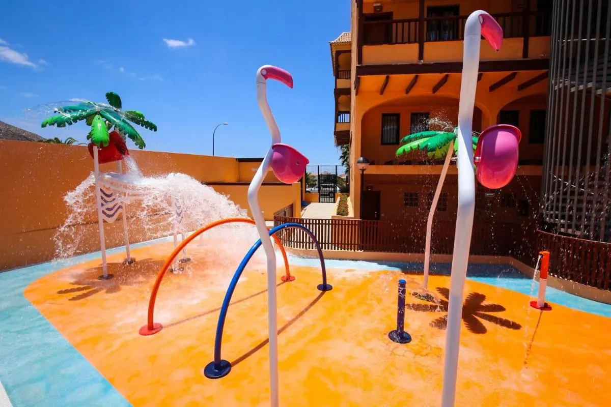 Image 4 of Coral Los Alisios