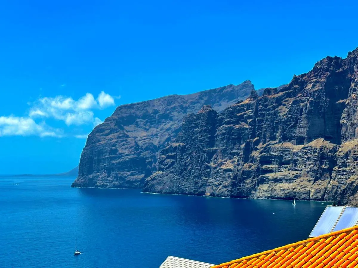 Image 4 of Costa Canaria