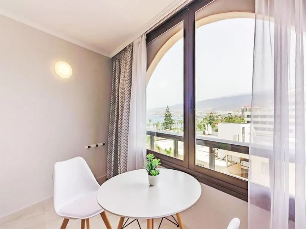 Image of Cozy Central Studio Parque Santiago II