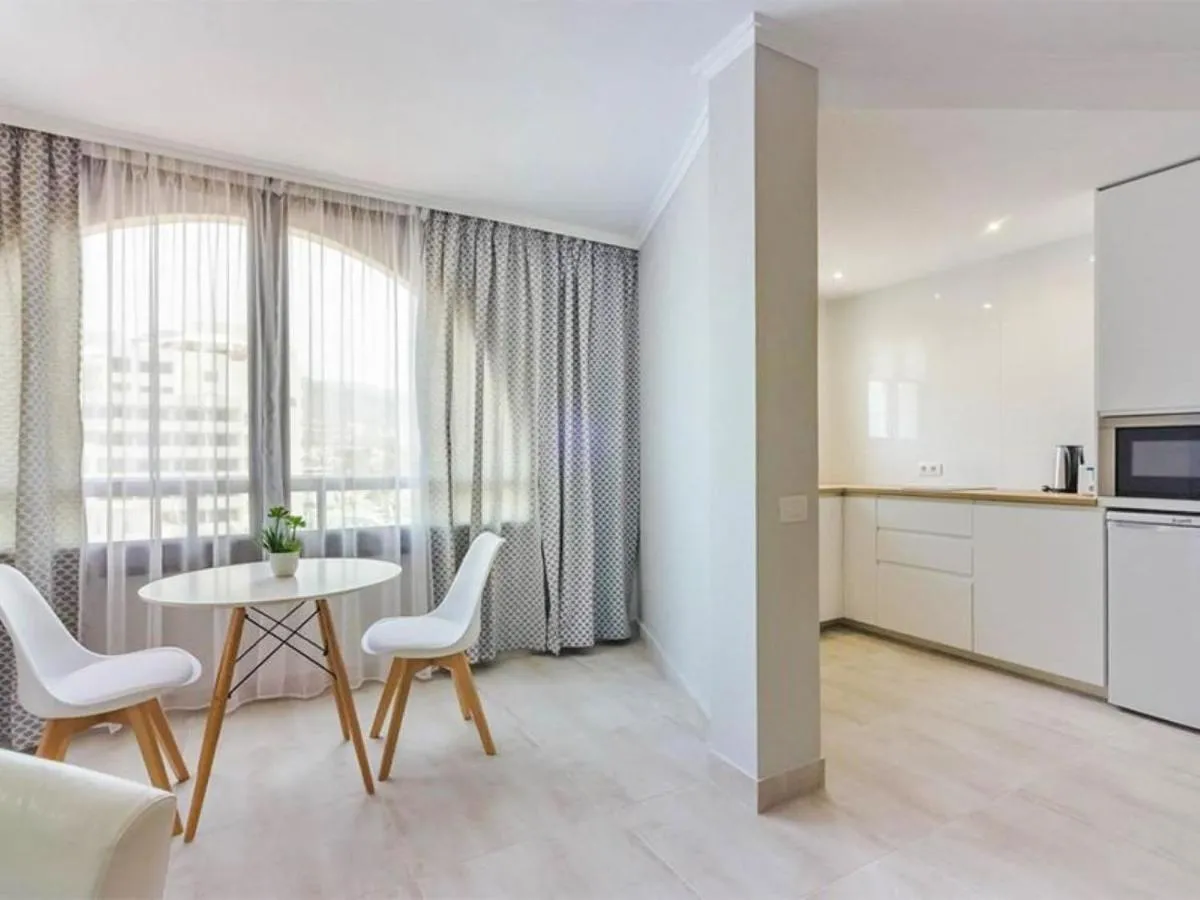 Image 4 of Cozy Central Studio Parque Santiago II