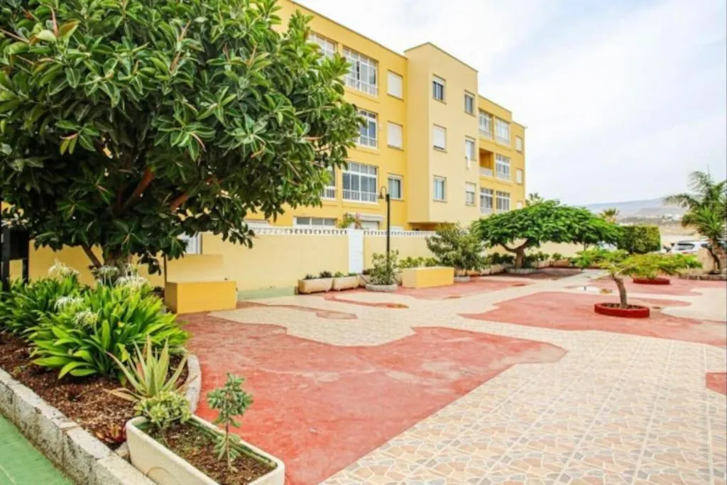 Image 5 of Cozy apartment near the sea with private parking