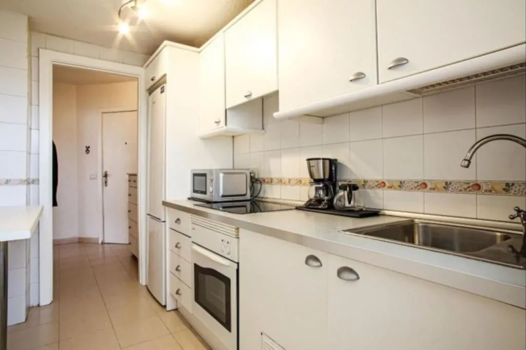 Image 4 of Cozy apartment near the sea with private parking