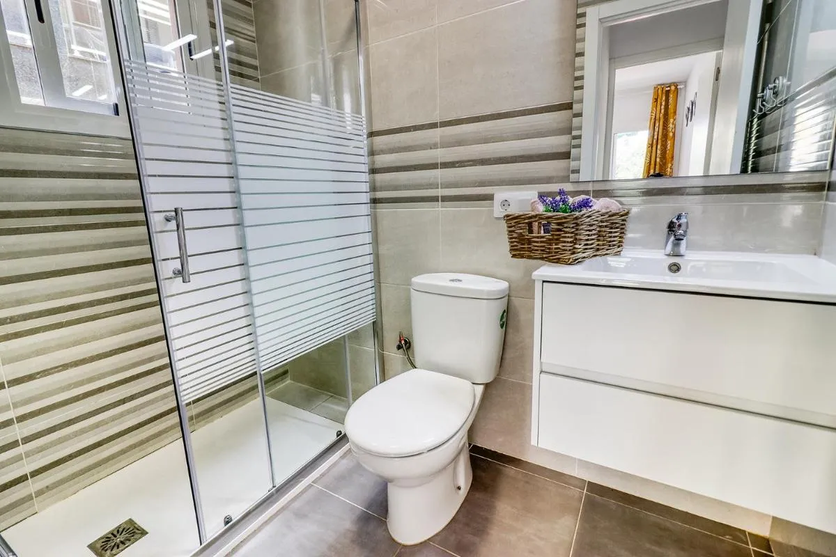 Image 6 of Cozy main square and beachfront 3-bedrooms apartment