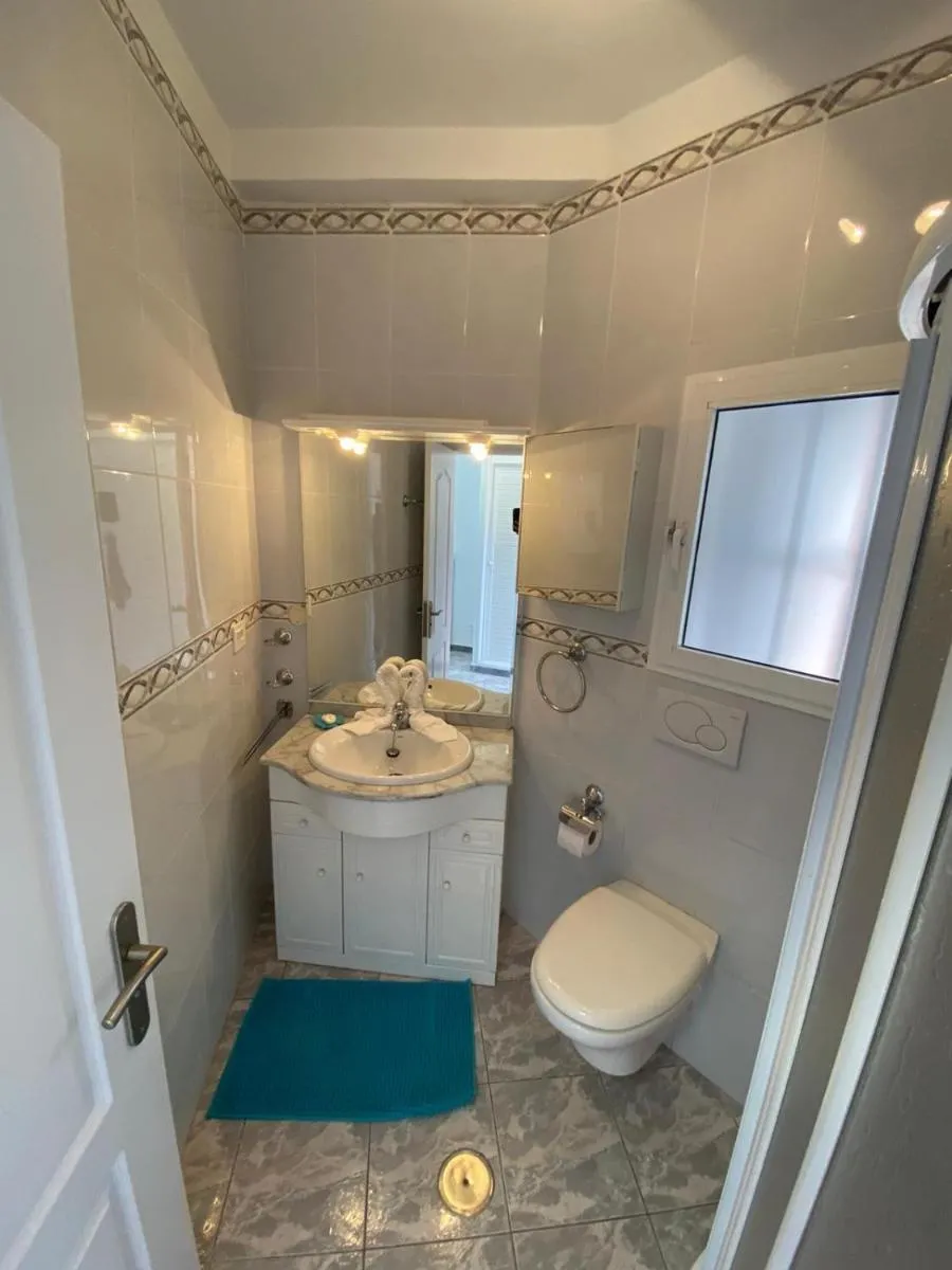 Image 4 of Cristianmar