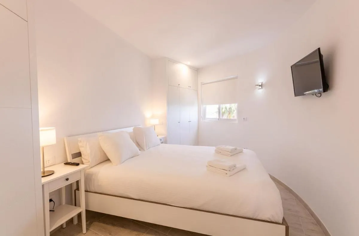 Image 1 of Cristianmar Seaview 1A040