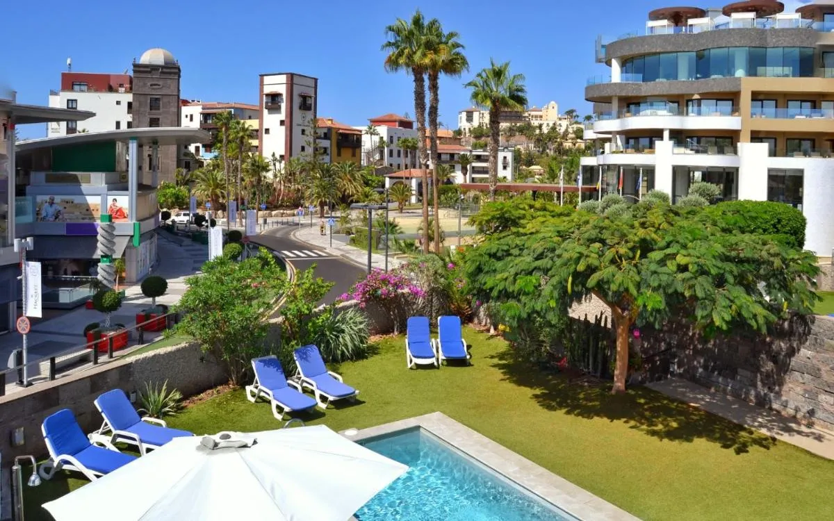 Image 2 of Deluxe Villa with private pool El Duque by Vapagó Tenerife