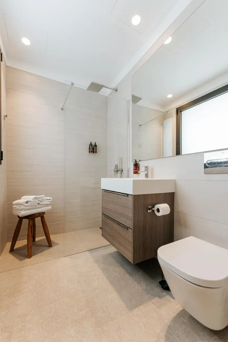 Image 3 of Dock 1 Suites