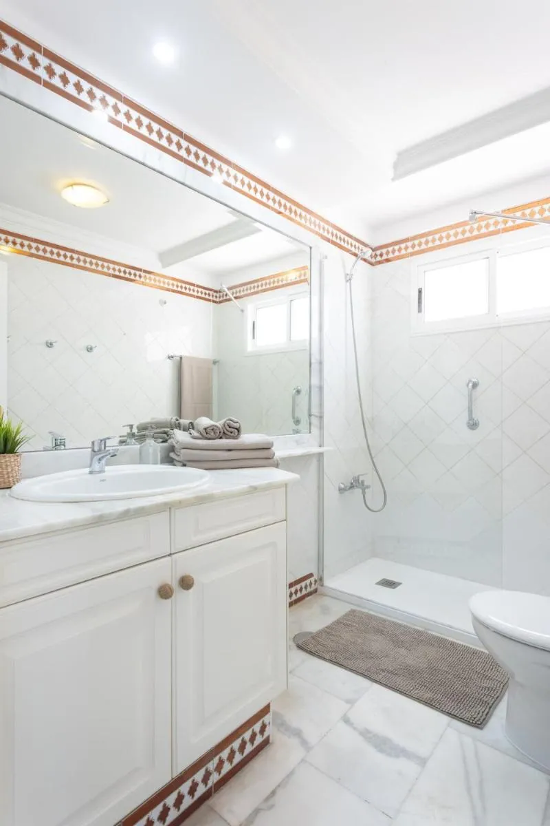 Image 3 of EDEN RENTALS Hermosas Vistas al Océano y Los Acantilados