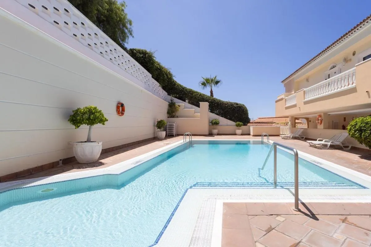 Image 2 of EDEN RENTALS Hermosas Vistas al Océano y Los Acantilados