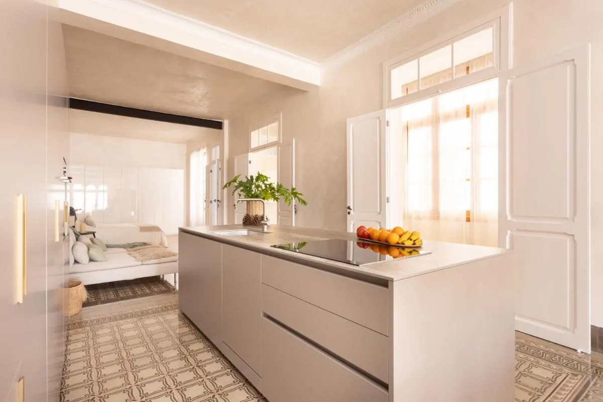 Image 2 of EDEN RENTALS Luxury Premier Penthouse