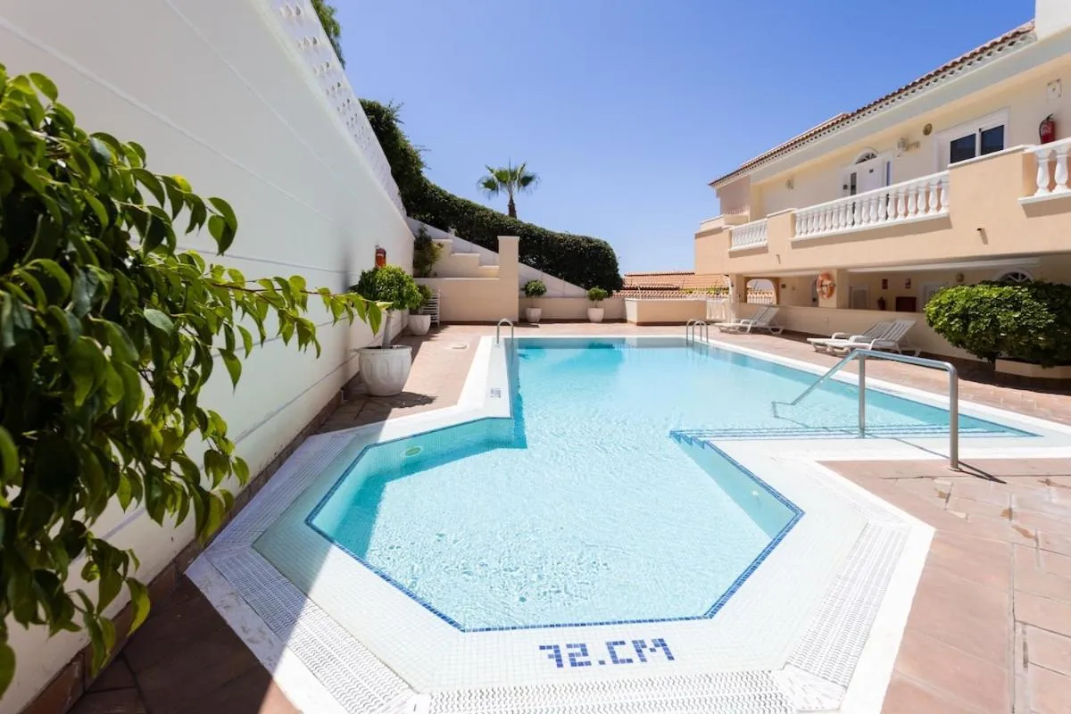 Image 2 of EDEN RENTALS Maravillosas Vistas al Oceano y Los Acantilados