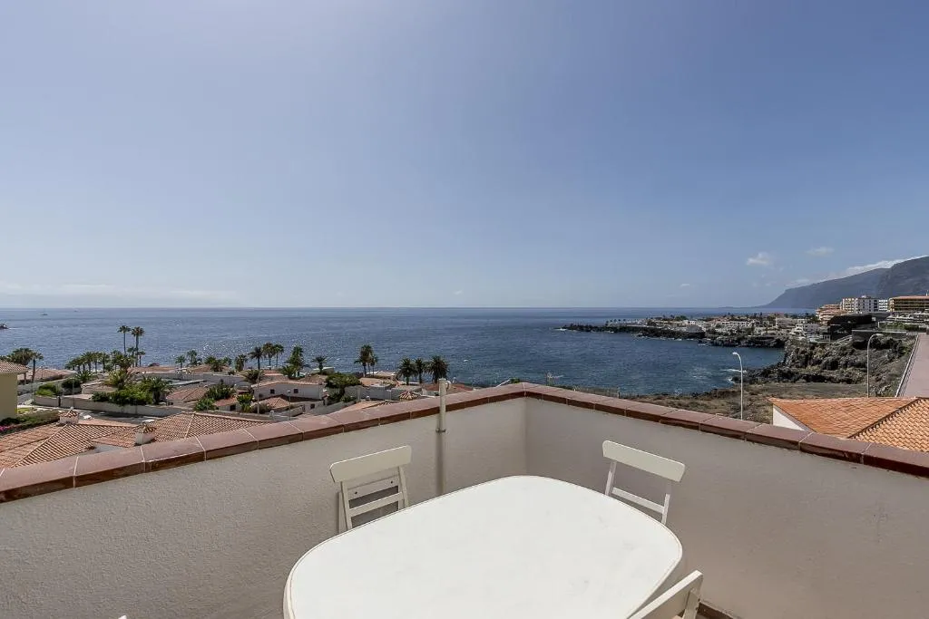 Image of EDEN RENTALS Oceanfront Hideaway