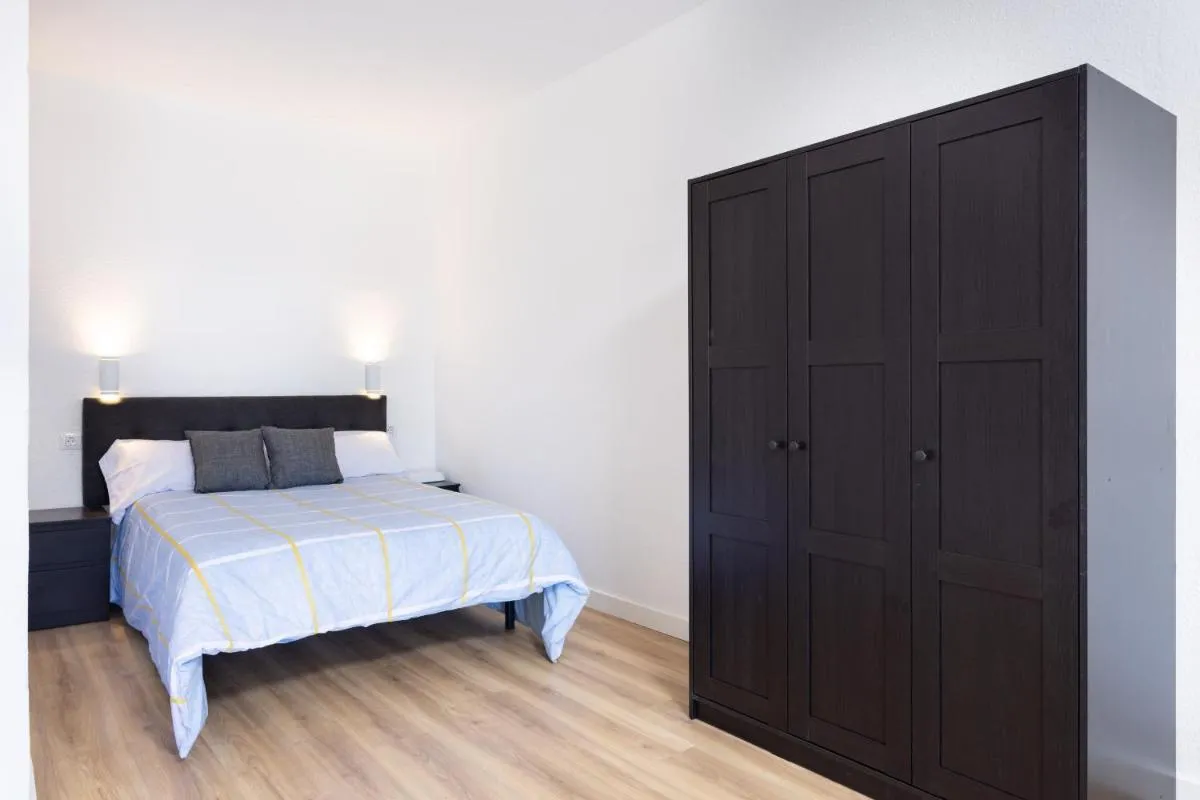 Image 1 of EDEN RENTALS White Molino Paradise